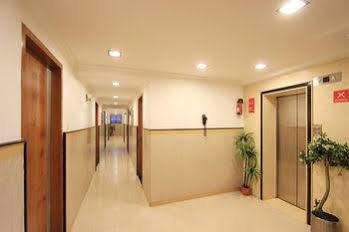 Oyo Rooms Indiranagar 100 Ft Road บังกาลอร์ ภายนอก รูปภาพ
